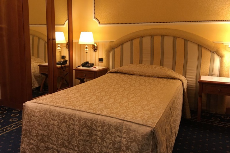 غرفة مفردة فندق أندريولا سنترال ميلان