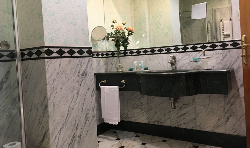 Double superior room for single use فندق أندريولا سنترال ميلان Double superior room for single use فندق أندريولا سنترال ميلان