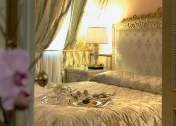 الجناح الفاخر فندق أندريولا سنترال ميلان الجناح الفاخر فندق أندريولا سنترال ميلان