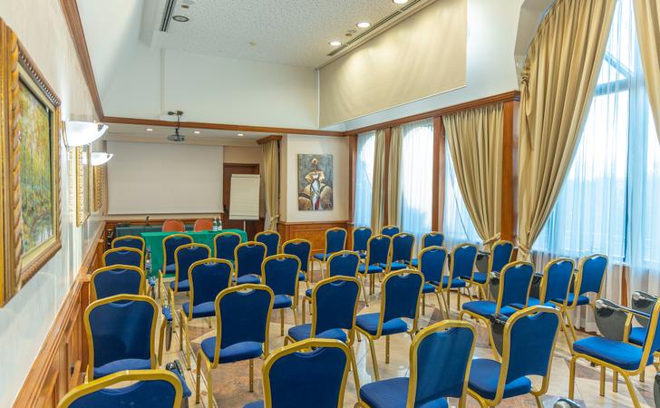 فيفالدي فندق أندريولا سنترال ميلان فيفالدي فندق أندريولا سنترال ميلان